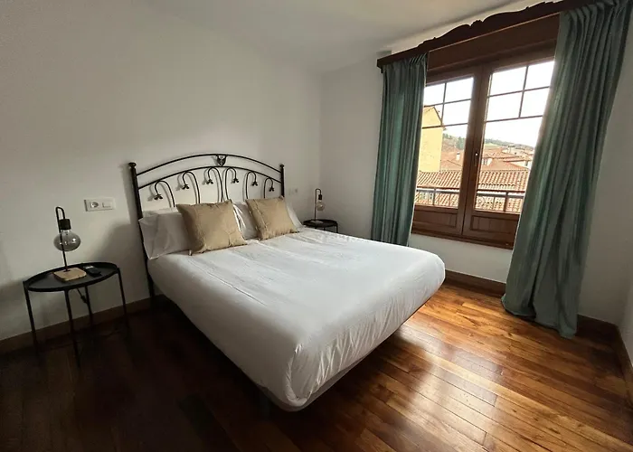 Silvela Dos Amigos * Cangas De Narcea