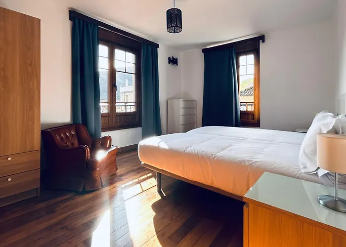 Silvela Dos Amigos Apartment *