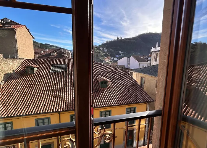 Silvela Dos Amigos Apartment *